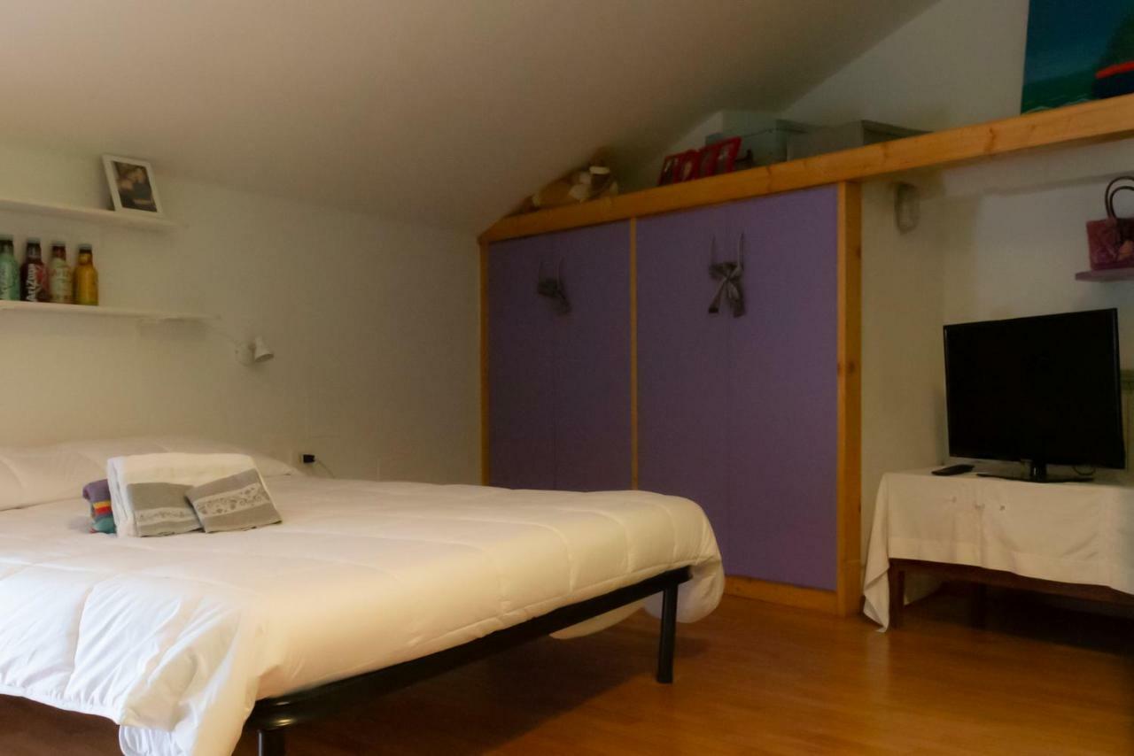 Le Casette Nel Borgo Hotel Acireale Exterior photo